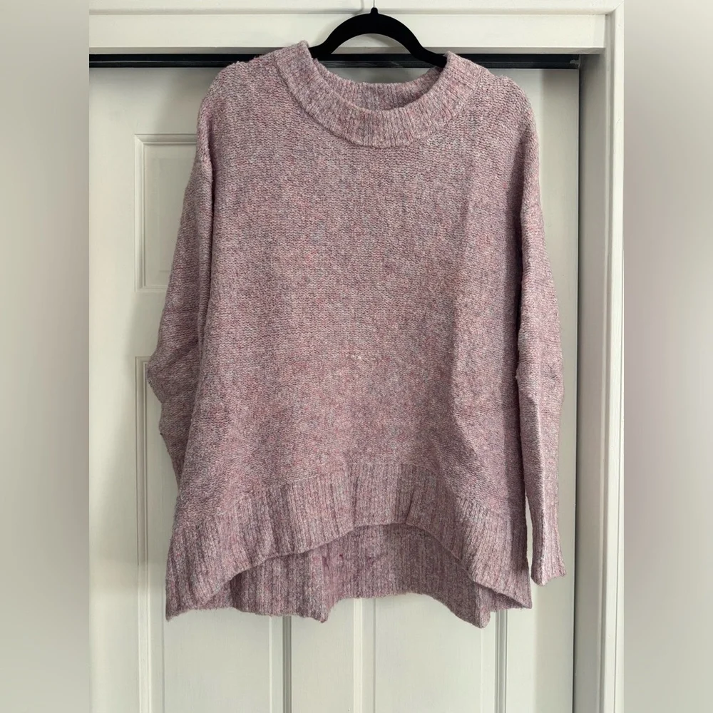 Old Navy Oversized Sweater - Picture 1 of 6